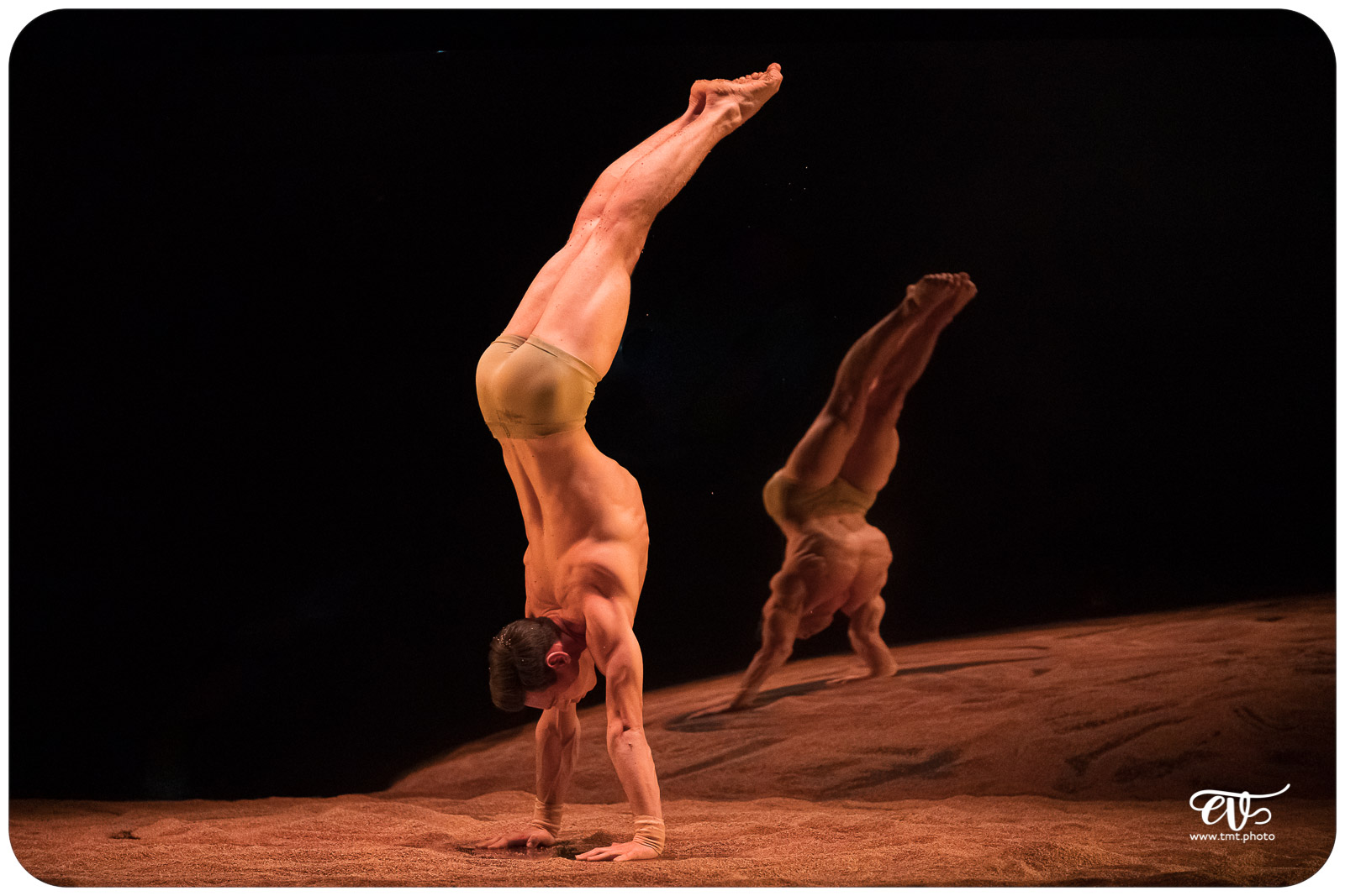 MY LAND (RECIRQUEL COMPANY)